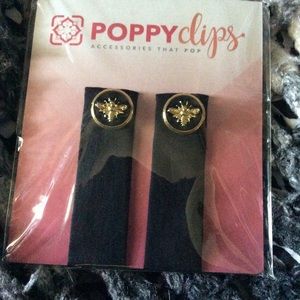 BEE Poppy clips BRAND NEW IN PACKAGE